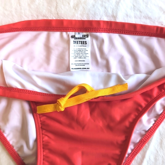 Sluggers Swimwear Deetees - Rad Red Speedos - Picture 3 of 3